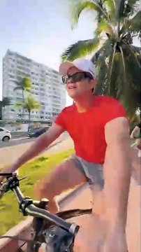 Matheus, da dupla com Kauan, invade casamento e canta música para os noivos