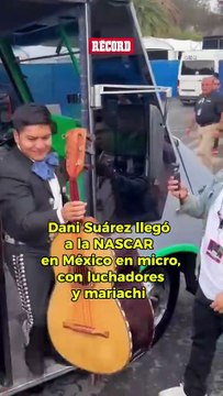 Dani Suárez llegó a la NASCAR en México en micro, con luchadores y mariachi