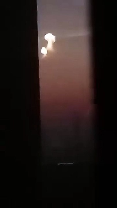 ظهور أجسام ضوئية غريبة في سماء مصر
