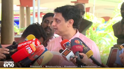 'യുഡിഎഫ് ആകെ പ്രതിരോധത്തിലായി നിൽക്കുകയാണ്, നിലമ്പൂരിൽ നിന്ന് ശ്രദ്ധ തിരിക്കാനാണ് ശ്രമം'