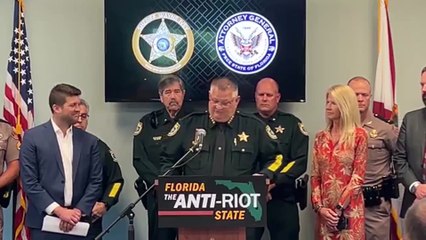'We will kill you' says Florida sheriff in warning to protesters