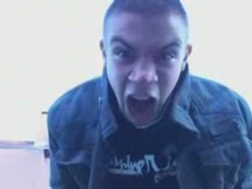 Test real clip rock sans PP ni musique