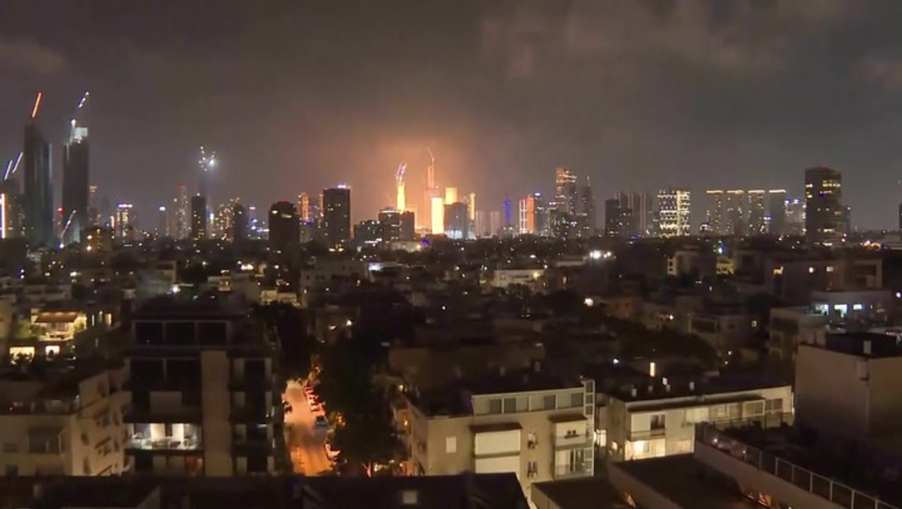 Watch: Explosions boom in Tel Aviv as new wave of missiles launched from Iran