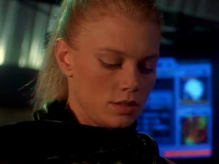 Nikita - S02E03 - El tercero