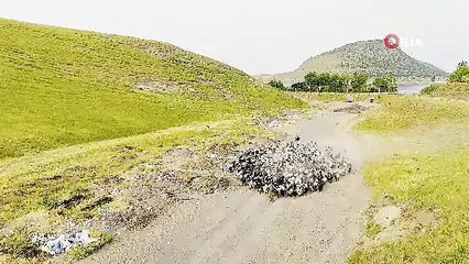 Binlercesi yaylaya yürüdü! Nemrut’un eteklerinde tozlu göç