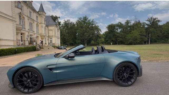 Sulla Aston Martin Vantage Roadster verso Le Mans