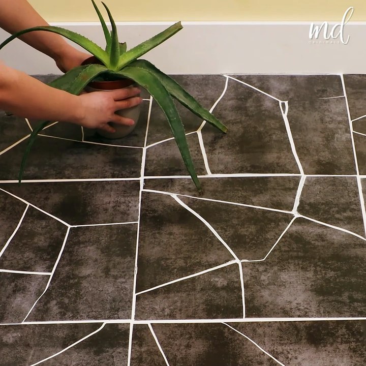 We've never thought of using tiles like this! 💡🙌