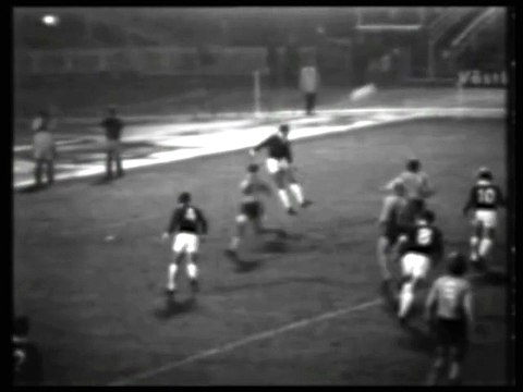 DJURGARDENS IF - WREXHAM AFC - 1975 - SAISON 1975/1976 -