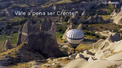 VALE A PENA SER CRENTE | Meire cantando AO VIVO em  Momentos no Tabernáculo da Fé em Goiânia - GO