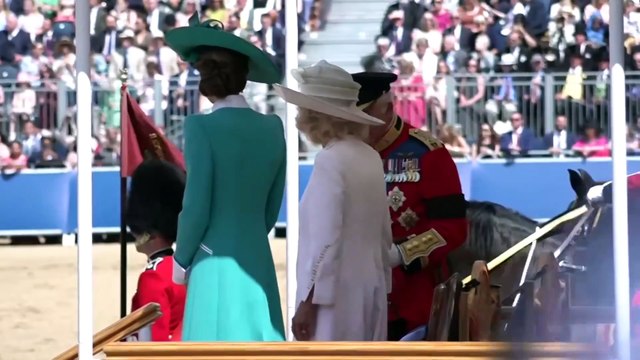 king-and-queen-observe-minute-s-silence-in-honour-of-india-plane-crash-victims