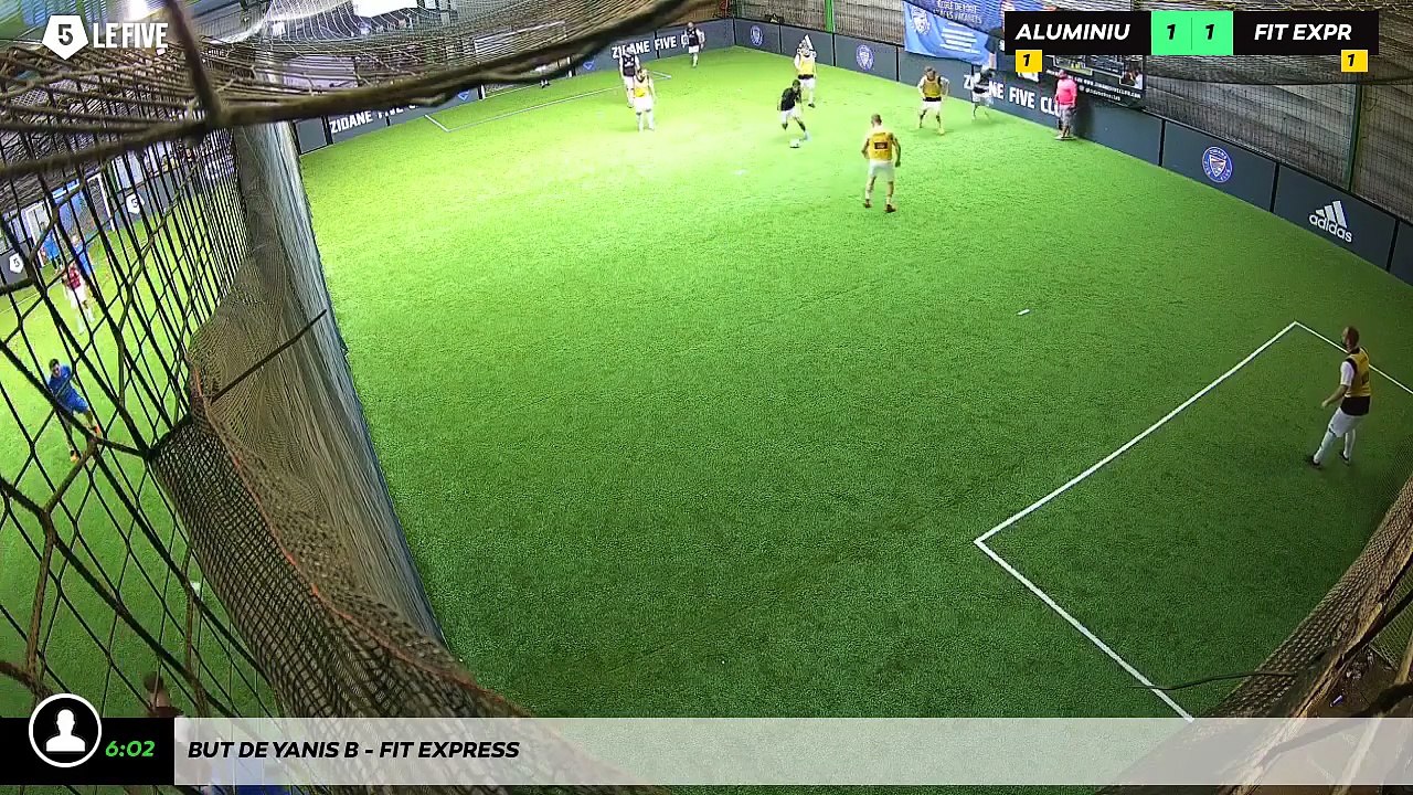 But de Yanis B - Fit Express