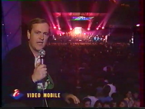 Johnny Hallyday – Journal de la Nuit (Antenne 2) – Fête de la Musique – 21 Juin 1991