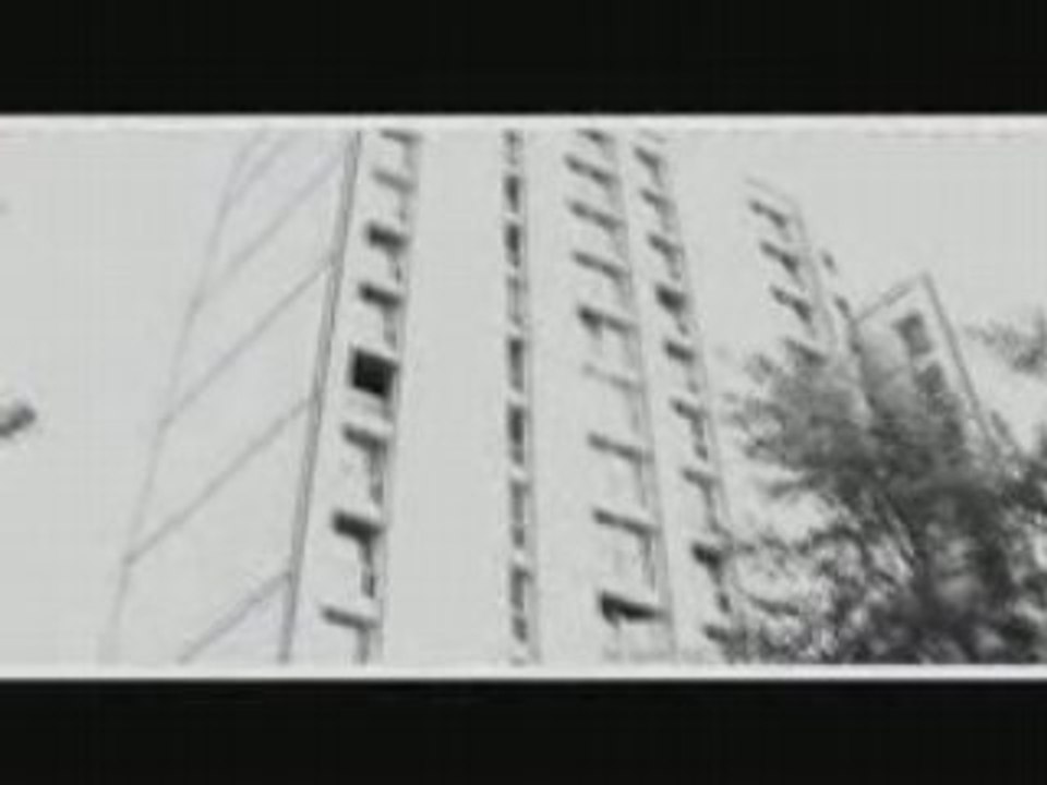 Les ulis La tess nous habite - HULK - la sal ecriture - 940#