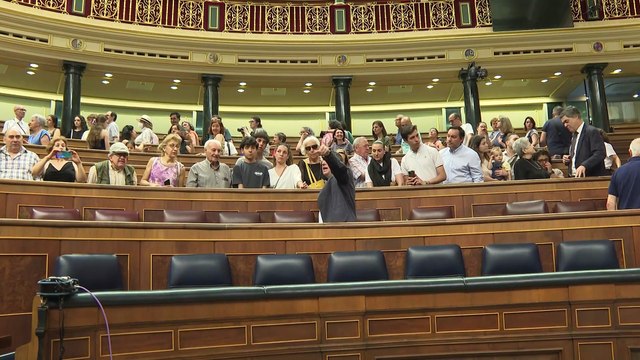 El Congreso de los Diputados se llena de gente este sábado en su Jornada de Puertas Abiertas