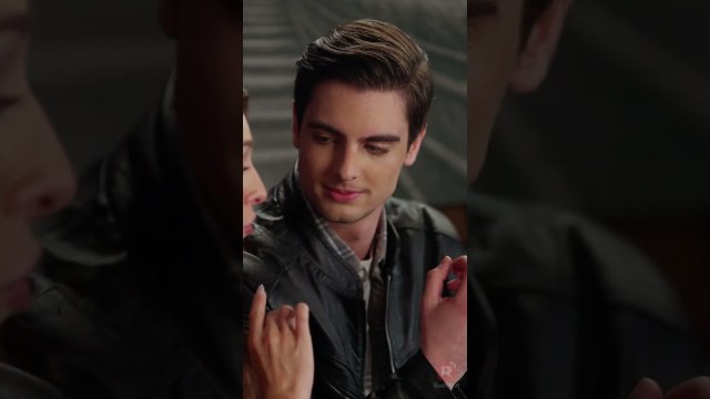 The playboy never noticed how hot his best friend was�until now Game on