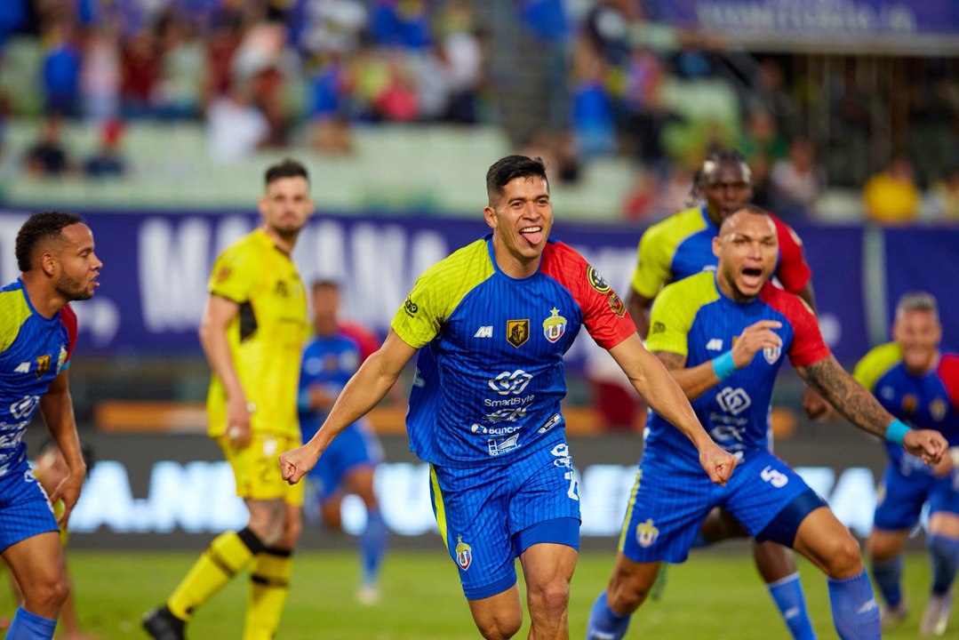 Gol de Kendrys Silva - UCV 1-0 Deportivo Táchira (Final Apertura Liga FUTVE)