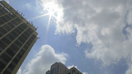 [날씨] 휴일 내륙 30℃ 안팎 더위...오후부터 차츰 비 / YTN