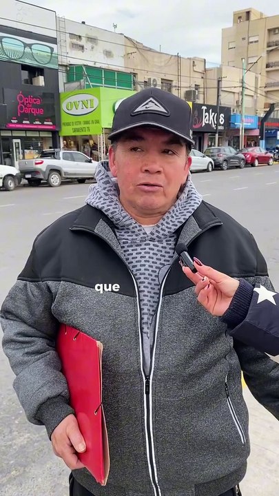 👨‍👧‍👦 Se viene el Día del Padre y salimos a conocer anécdotas de los neuquinos.