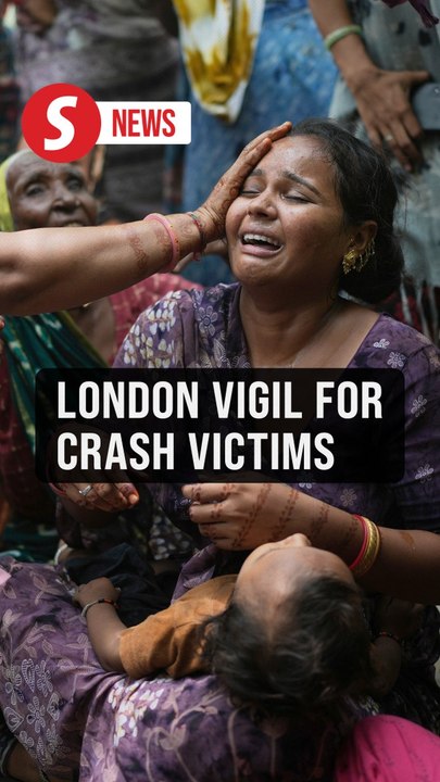 British Indians mourn plane crash victims at London vigil