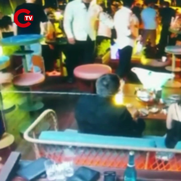 Beşiktaş'ta şampanya açma kavgasında silahlar patladı 2 yaralı 3 gözaltı