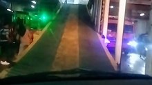 naik lantai atas kapal