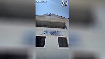 La POLIZIA DI ROMA pubblica il VIDEO dell'ARRESTO del SOSPETTATO AMERICANO per la MORTE di MADRE e BAMBINO