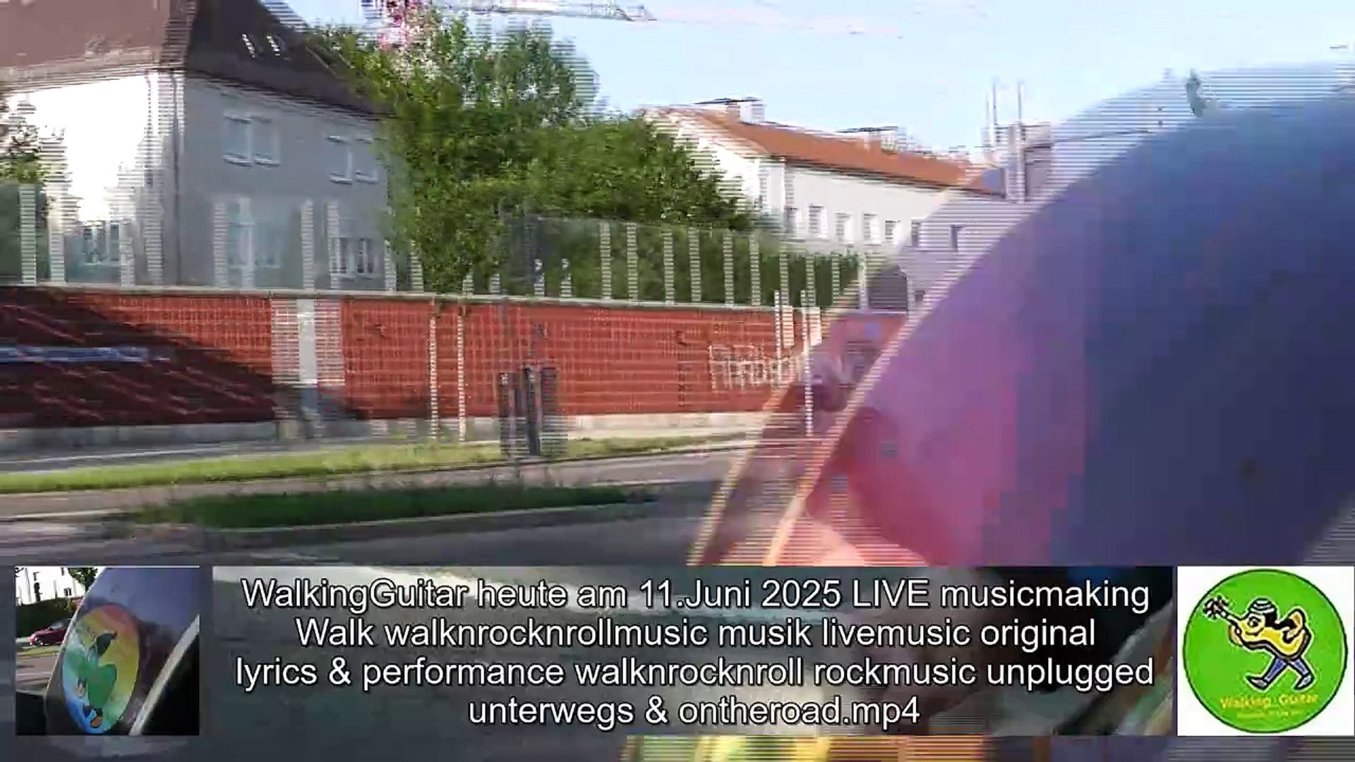 ⁣WalkingGuitar heute am 11 Juni 2025 music-making Walk (rockmusic unplugged) livemusic WALKNROCKNROLL
