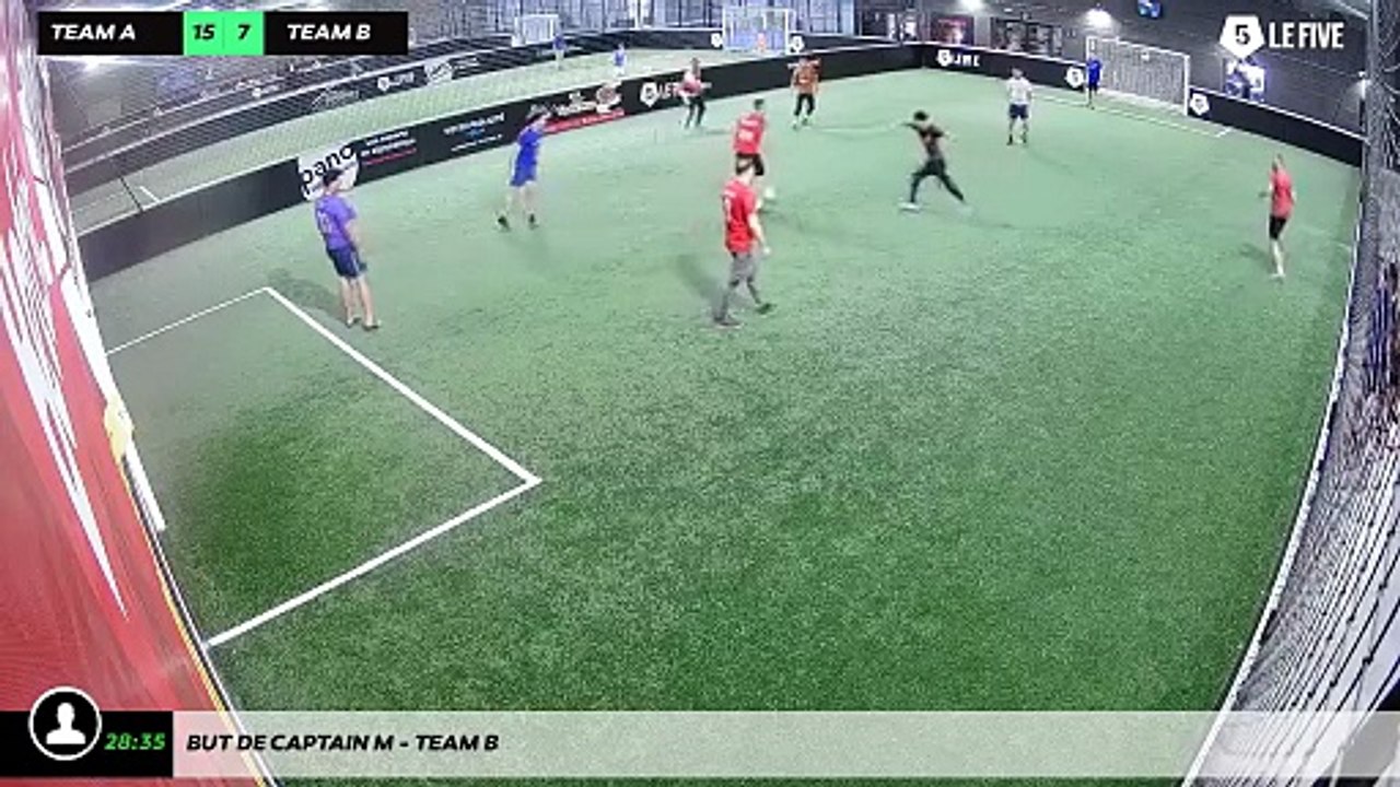 But de Captain M - Team B