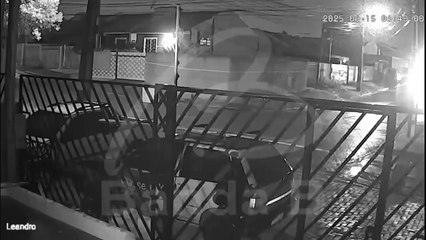 Veja o vídeo! Motorista embriagada se perde em curva e colide com muro de escola na Grande Curitiba