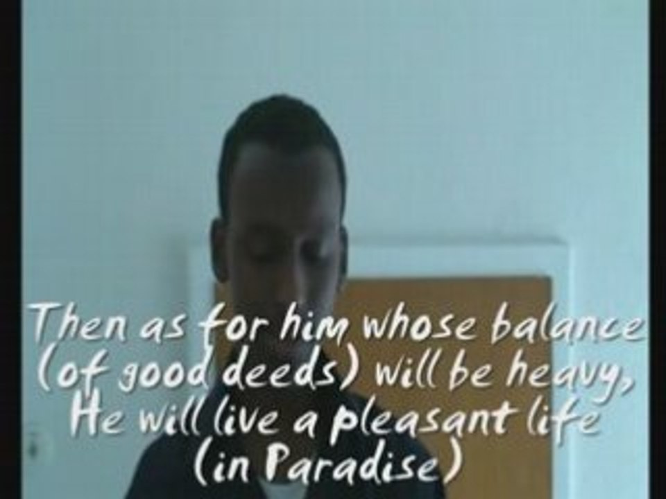 Jeune allemand ( lecture tres apaisante ) : sourate qari3ah