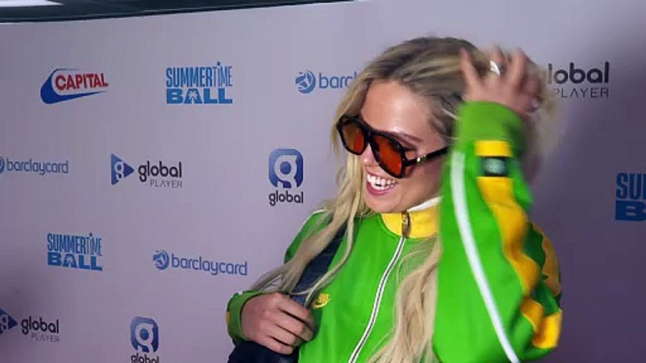 CAPITAL SUMMERTIME BALL: Is Reneé Rapp A  Celtic FC Fan?!