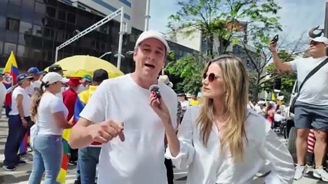 EN EXCLUSIVA: Christian Halaby en la Marcha del Silencio: No queremos un país de huérfanos queremos diálogo y unidad