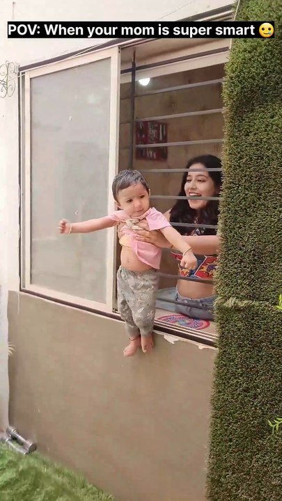 baby Mummy ke new new tricks. 😝😂🤪 #comedy #relatable #funny #shorts - Radhika Maroo (1080p, h264)