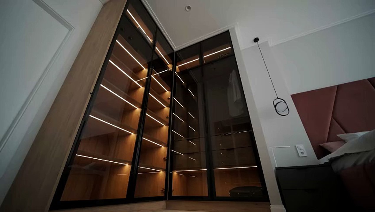 Glass Wardrobe