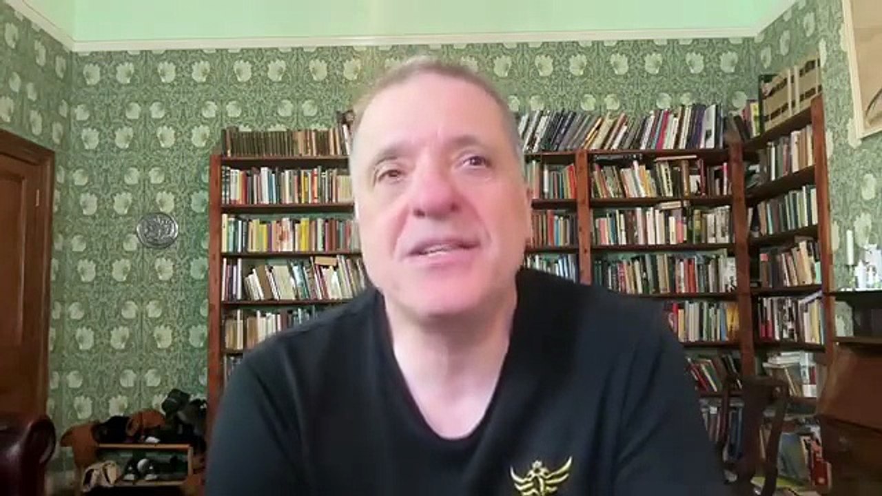 💥 Iran Strikes Continue! 🇮🇷 Israel’s Plan Fails, Air Defenses Collapse, Calls U.S. to Join War ⚔️ Putin Slams Trump in Heated Call ☎️ – Alexander Mercouris | Forbidden News