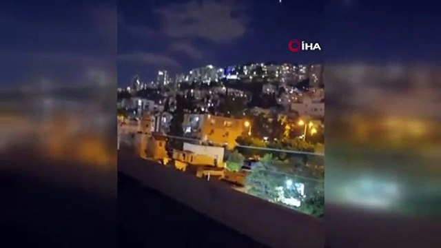 İran'dan İsrail'e füze yağmuru!