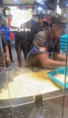How would you do? (@femiboy002 @lavishprince07)Domino’s Pizza employees have a pizza making competition