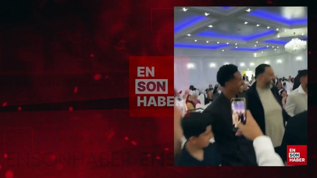 Oğuz Aydın ve Jayden Oosterwolde, düğünde halay çekti