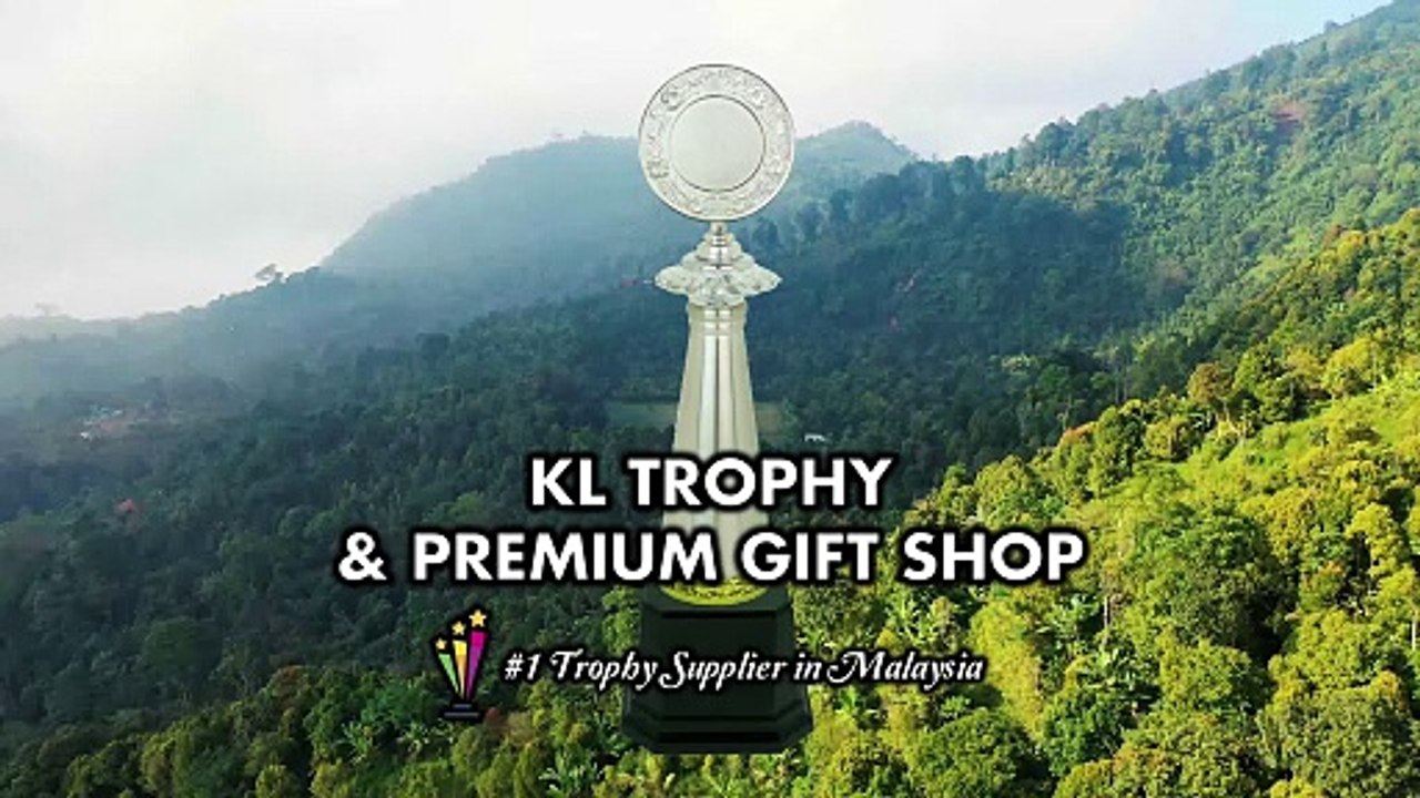 Ready Stock Trophy Supplier in Subang Jaya with Fast Service - KL Trophy And Premium Gift Shop