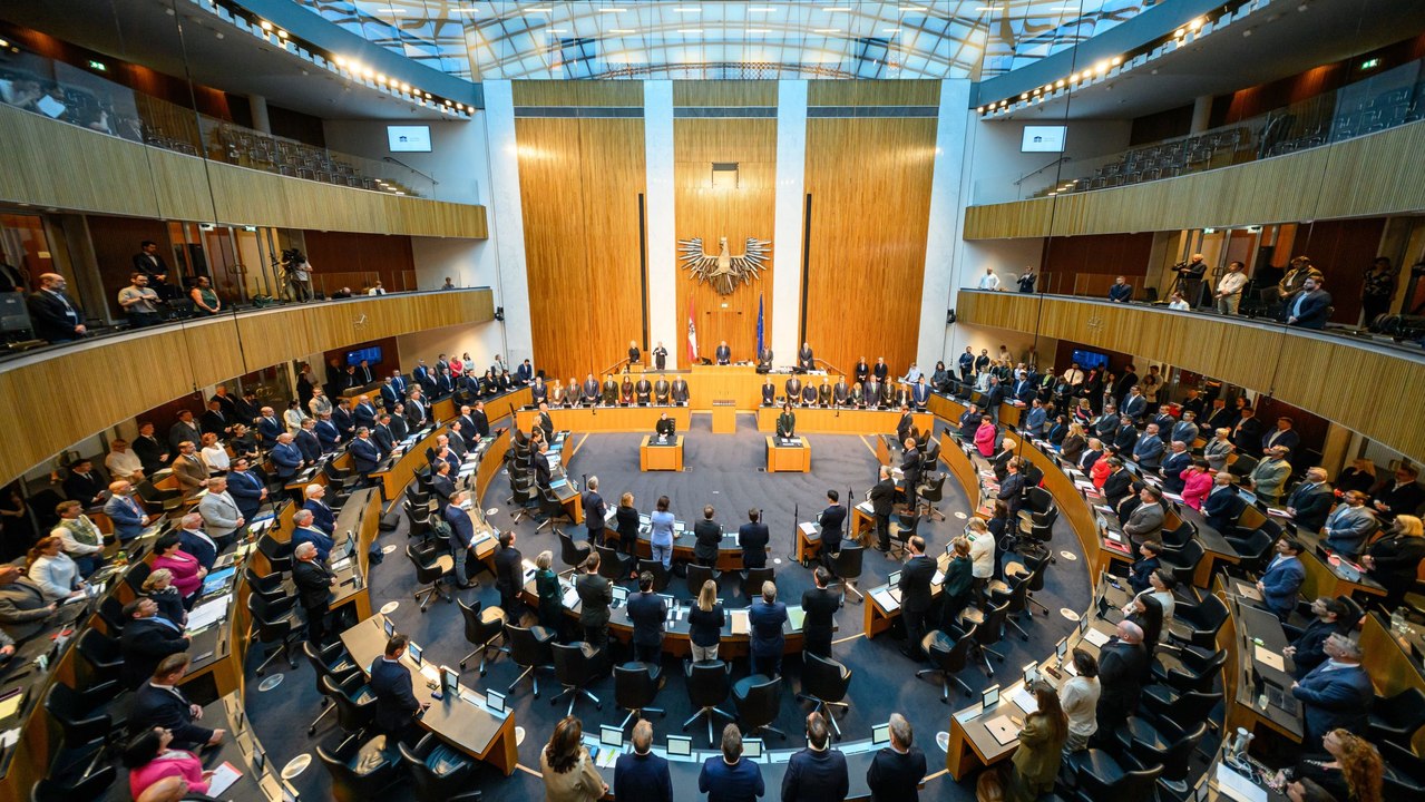 Nationalrat: Gedenken an Opfer des Grazer Amoklaufs