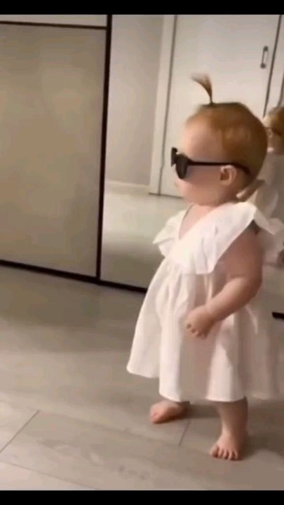 baby dancing 💃🏻