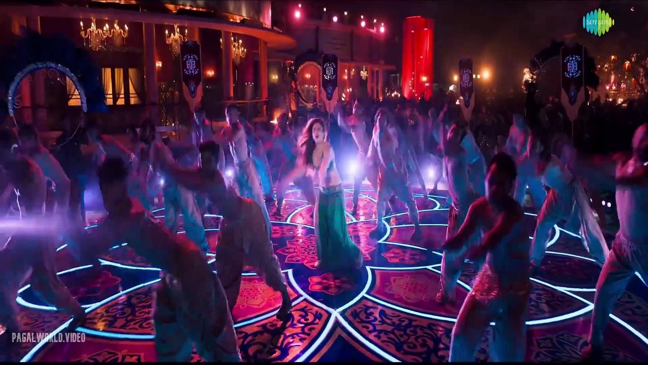 Aaj Ki Raat - Tamannaah Bhatia 4K Ultra HD-(PagalWorld.video)