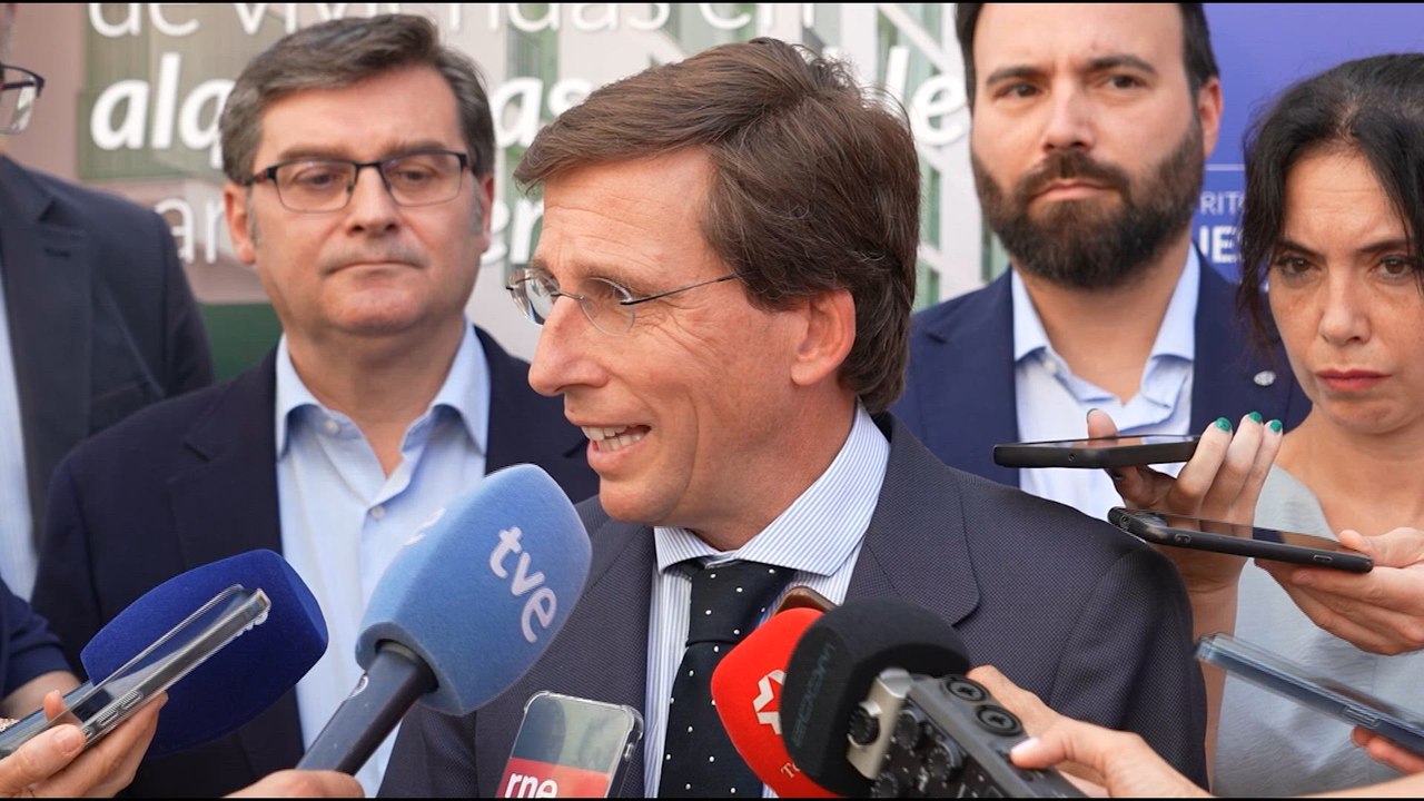 ALMEIDA pide la DIMISIÓN de PEDRO SÁNCHEZ y acusa de "CÓMPLICES" a SUMAR y MÁS MADRID