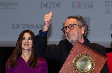 Monica Bellucci parla dell’amore per Tim Burton