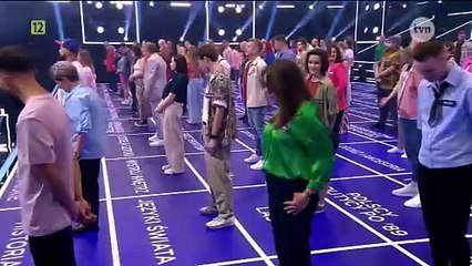 The Floor - czołówka i tyłówka