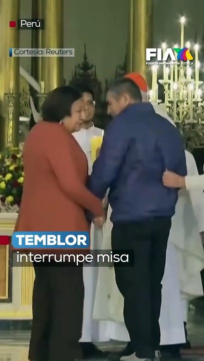 ¡Salieron corriendo! Sismo interrumpe misa en vivo en la Catedral de Lima (Video)