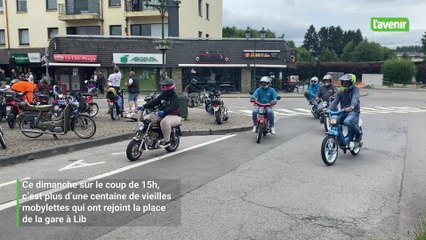 Une concentration de mobylettes à Libramont