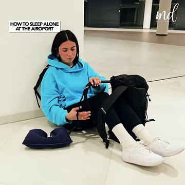 Travelling alone? This is how you can safely sleep at the airport! 😴