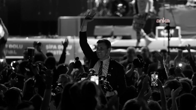 Ferdi Zeyrek'in sosyal medya hesabından veda mesajı