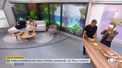 Apresentadores do Bora fazem testes com comidas saudáveis